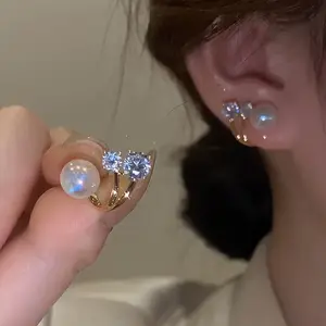 Gold Jewelry Earrings - Elegant Imitation Pearl And Crystal Embellished Earrings For Women (1 Pair)