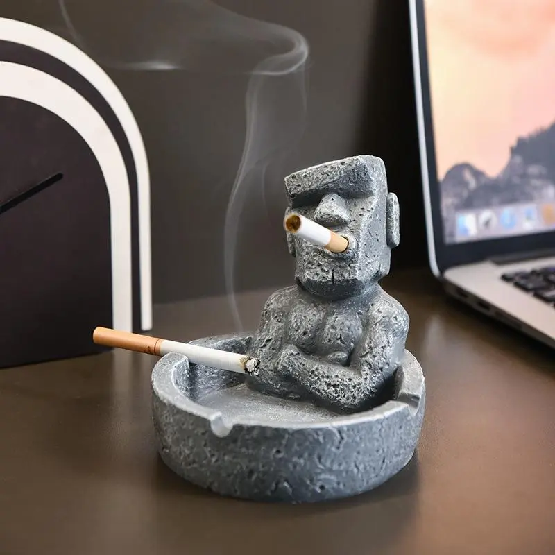 Creative Smoke Man Design Ashtray, 1 Count Ashtray Ornament, Figurine Decor, Interior Decoration Accessories, Decorative Ashtray for Home Office Desktop, Bedside Table, Living Room Decor, Resin Figurine Statue, Decorative Piece