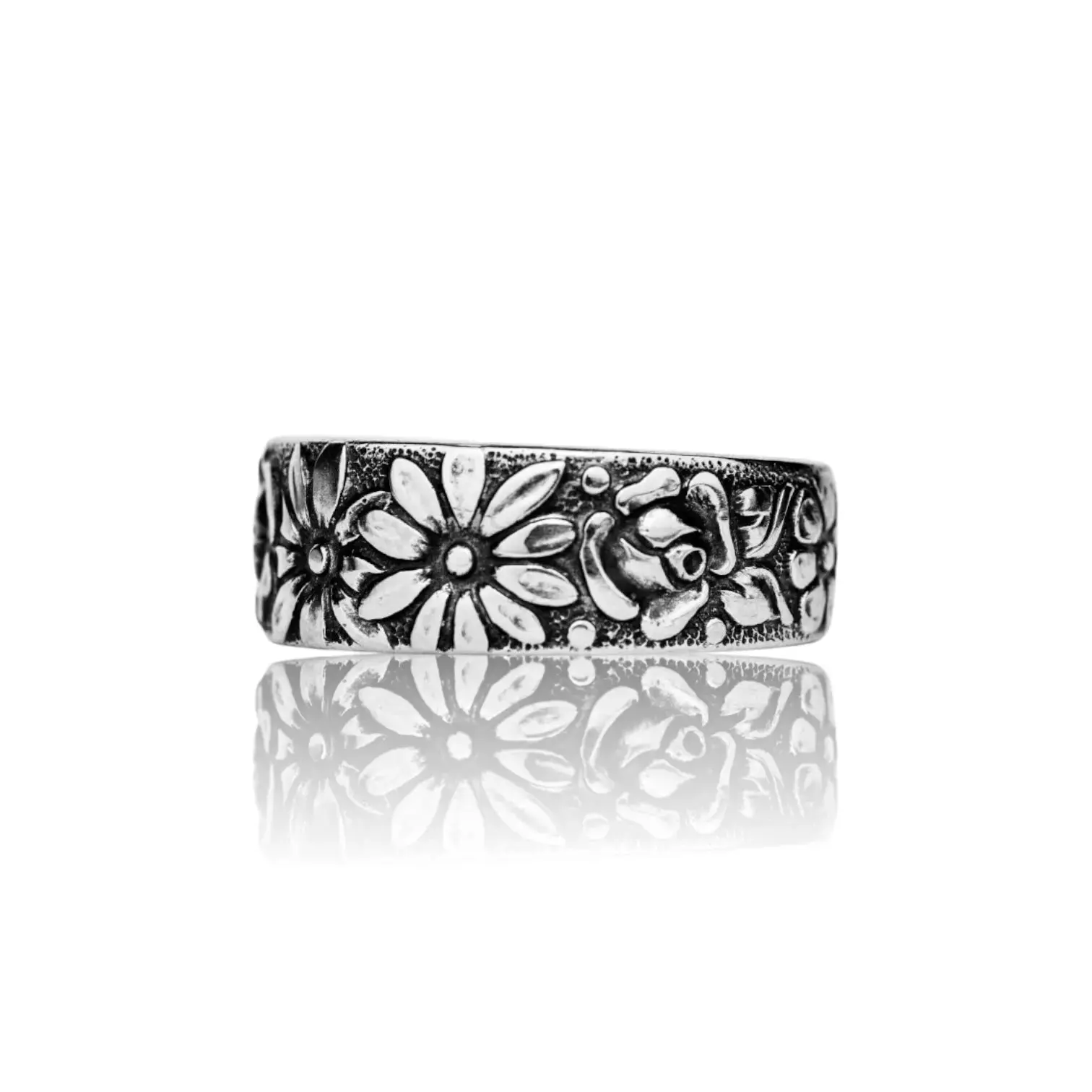Le Jardin - Handcrafted Stainless Steel Floral Spoon Ring