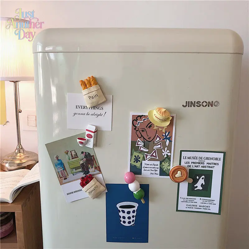 refrigerator sticker three-dimensional creative magnetic sticker, simulated food bread message sticker magnet