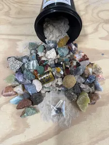 THE FALLING STAR -QUART MINI MINER NATURAL CRYSTAL MINING BUCKET