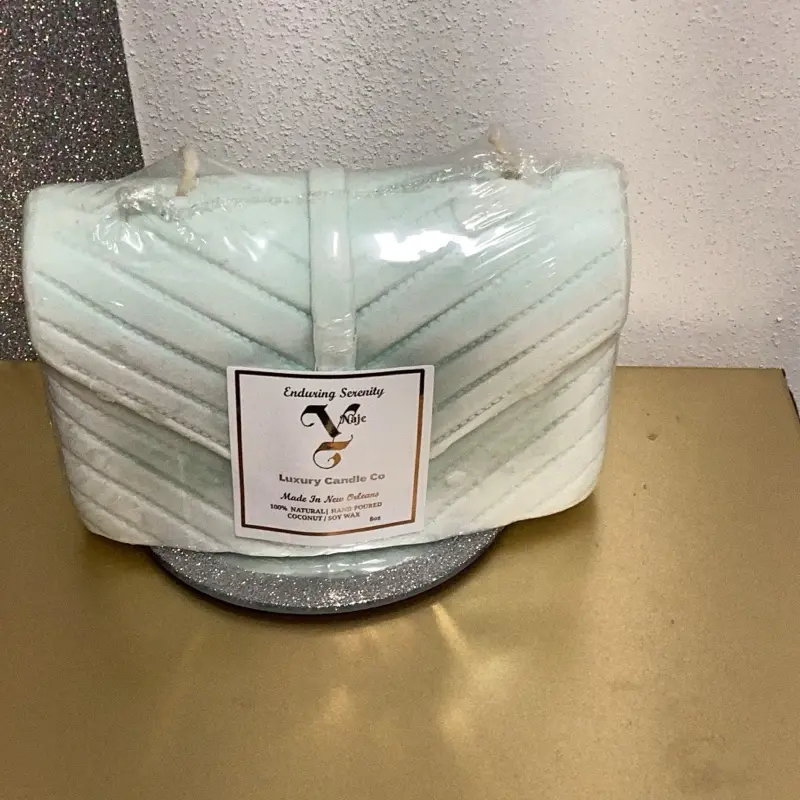 Luxury Purse Triple Scented Candle Luxury Purse Triple Scented Candle