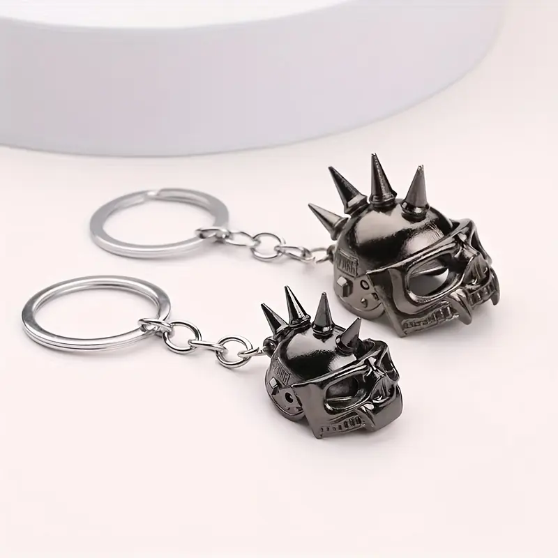 1Pc Skull Helmet Keychain Charm, Unisex Halloween Street Gift for Couples, Zinc Alloy DIY Accessories Pendant, Metal Keychains, Car Keys, Key Rings, Goth Keychain