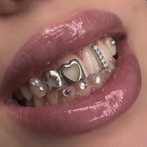 Sweet Cool Heart Star Hollow Out Dental Grillz, Hip Hop Rhinestone Dental Jewelry, Style, Unique Tooth Accessories, Rap Influencer Style, Trendy Accessory