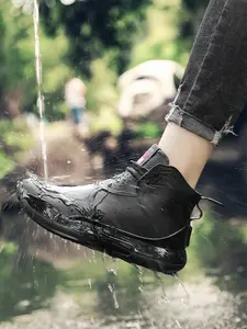1 Pair of Unisex Casual Rain Boots: One-Piece Waterproof Upper, Anti-Slip & Wear-Resistant Outsole, Outdoor Practical Style, Ideal for Men's Daily Commute in Rainy Season, Walking Shoes