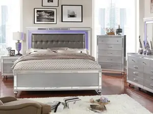 CM7977SV 4 pc Rosdorf park drage brachium silver finish wood queen bedroom set with mirror accents