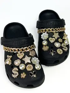 26-Piece Bear & Rhinestone Chain Accessories Set, Cute Bling Shoe Charms for Hollow Sandals, Slippers, Crocs, All-Season Fashion