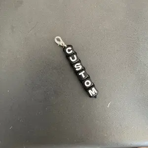 CUSTOM WORD CLIP