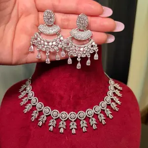 Stunning AD Set with Earrings