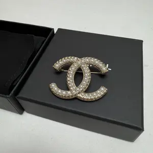 Pre-owned Braided CC with Pearls Brooch
