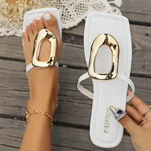 Plus Size Square Toe Open Toe Flip-flops Flat Metal Buckle Sandals