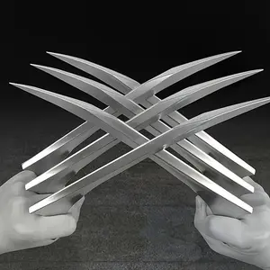 2pcs Wolverine Claws For Cosplay Hard Plastic Design Great Gift For your Boy Friend