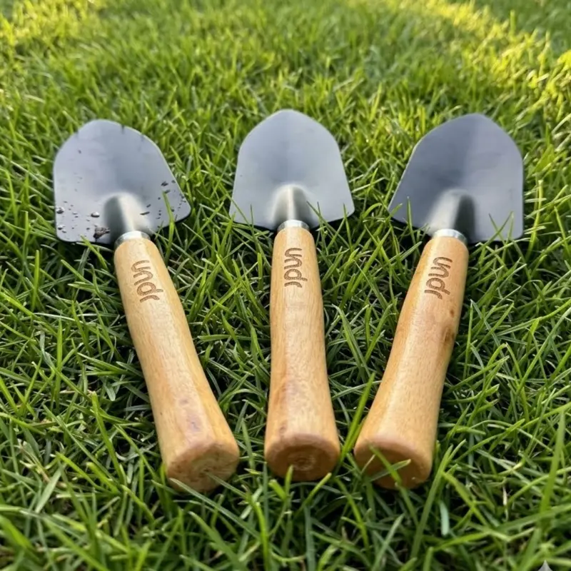 undr 3-Piece Garden Hand Trowel Set Steel Blades Wood Anti-Slip Black