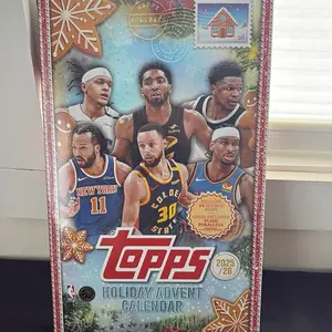 Topps 2025/26 Holiday Advent calendar single pack