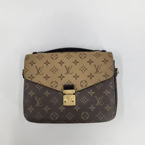 Pre-owned Louis Vuitton leather Shoulder Bags Reverse Monogram Pochette Metis BF0099
