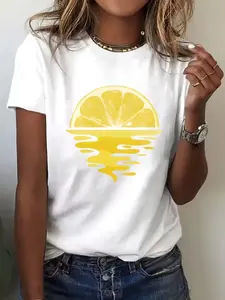 Men's Lemon Print T-Shirt - White & Yellow Citrus Beachwear Top with Lemon Slice & Water Ripple Design Short Sleeve Casual Summer Shirt for Pool Parties Holiday Outfits Machine Washable Round Neck Tee