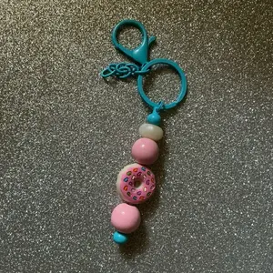 Pink Donut Beaded Keychain - Cute Sprinkle Charm with Blue Clip & Glossy Pastel Beads for Keys or Bag Accessories