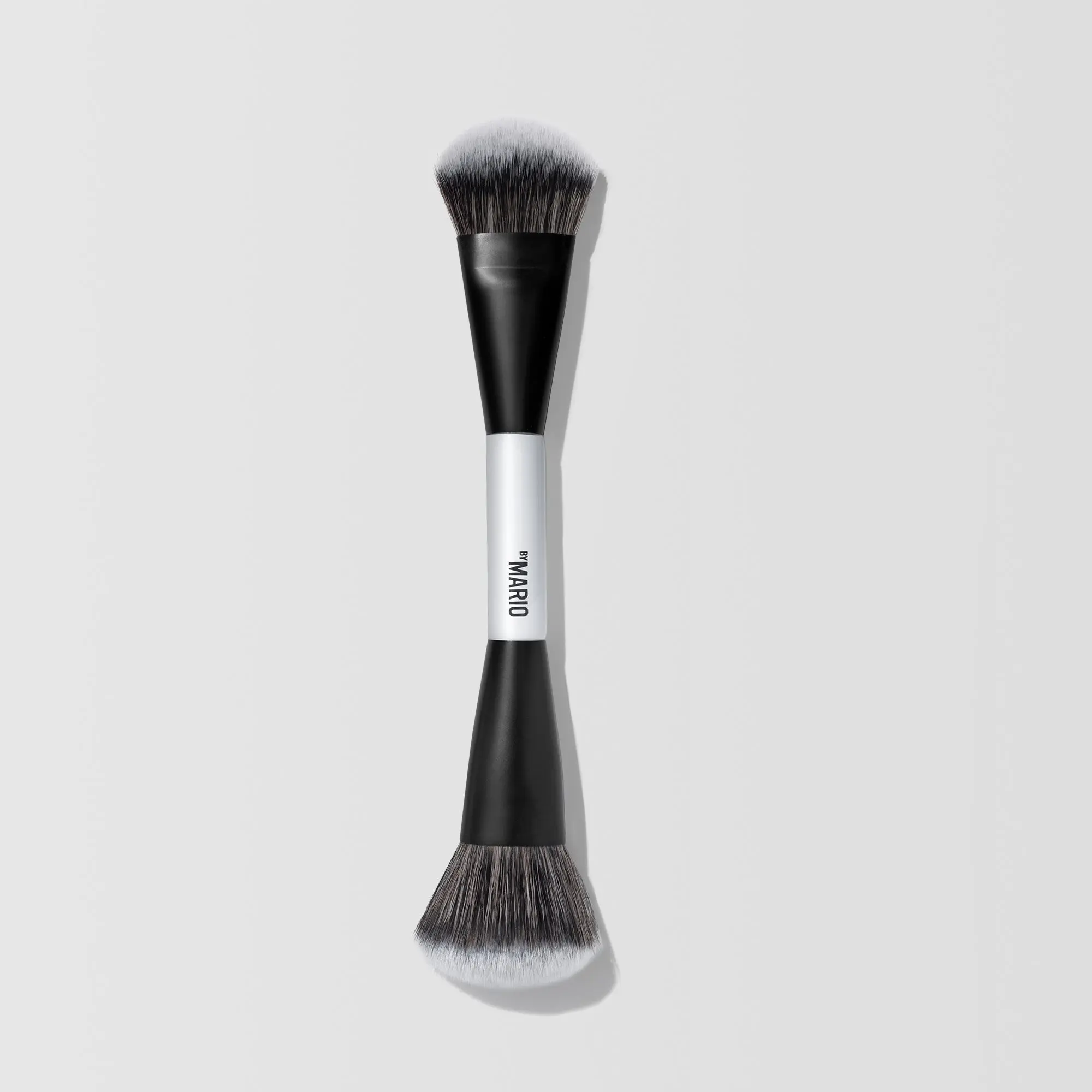 F4 Dual-Ended Foundation and Face Brush F4 Dual-Ended Foundation and Face Brush