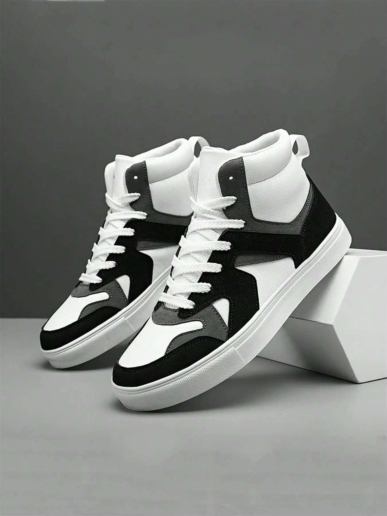 Men's Trendy Colorblock Lace-up Mid Top Trainers Sneakers, Lightweight Comfortable Closed Toe Sneakers, Casual Sports Walking Shoes, Boy's Sports Shoe