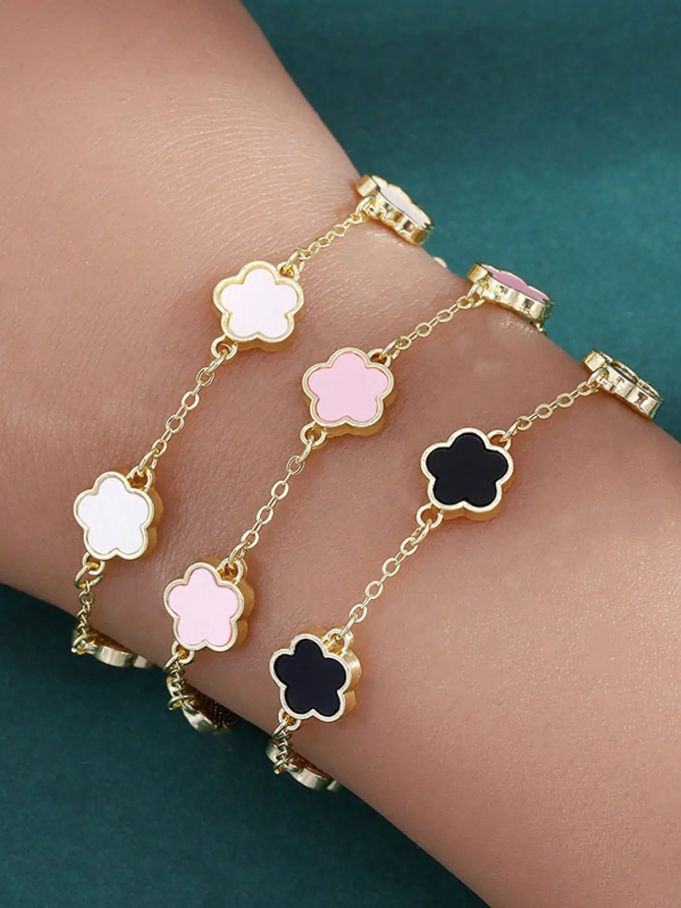 3-piece/set women's elegant lucky flower bracelet set, black, white, pink matching, fashionable and casual style, suitable for daily wear, Stackable Bracelets, Bracelet Stack, Bracelet Bundle