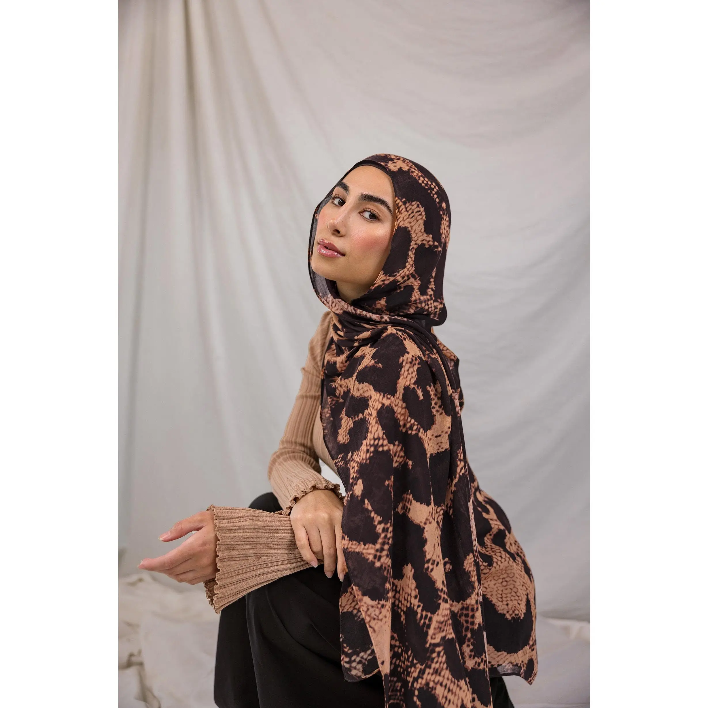 VELA Women's Wild Savanna Modal Hijab, Lightweight Square Safari Print Head Scarf with Warm-toned Brushstrokes