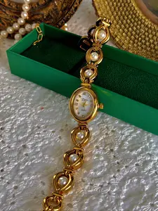 Women's Elegant Fashion Quartz Watch with Faux Pearl Bracelet Strap, Trendy All-Watch Exquisite for Parties and Daily Wear, Exquisite Gift Watch