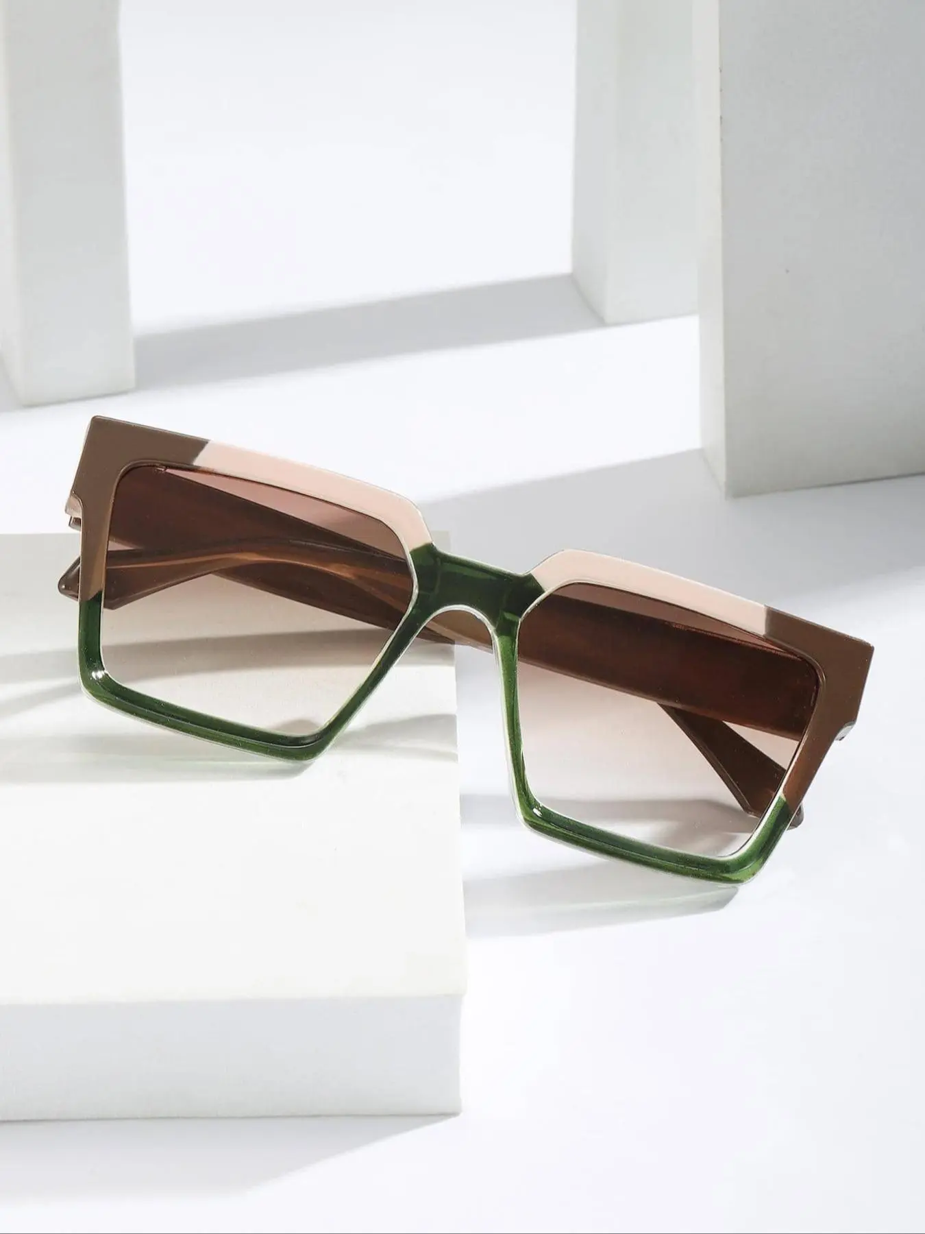 Unisex Casual Tinted Lens Square Frame Sunglasses, Street Style Sunglasses, Trendy Casual High Quality Sunglasses for Everyday Use, Fashion Accessories for Outdoor Activities