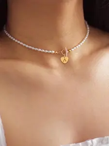Faux Pearl Decorated Stainless Steel Initial Chain Necklace, Dainty Initial Necklaces, Adjustable Beaded Design, 1 Count Fashion Jewelry for Party, Daily Clothing Decor, All-match Jewelry for Birthday Gift Minimalist Necklaces