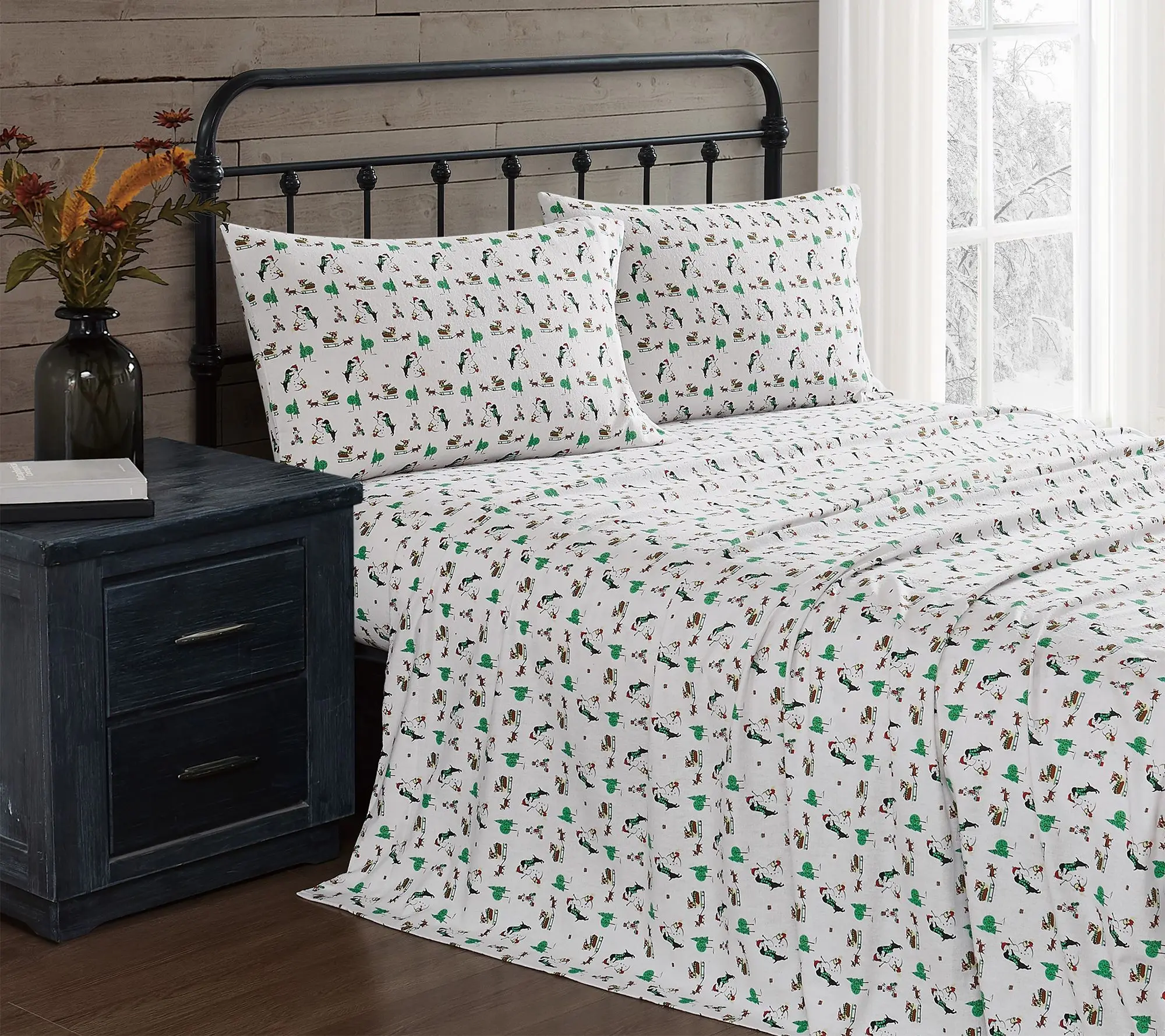 Truly Soft Holiday Dogs Queen Flannel Sheet Set
