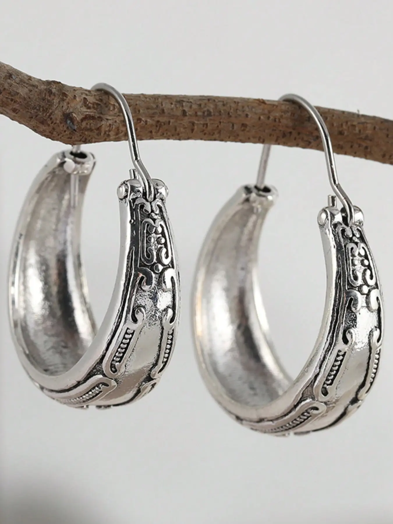 Boho Earrings, Silver Color Women's Handmade Earrings, Gift for Her, Textured Silver Earrings, Dangling Huggie Earrings, Hoop Shape Earrings, Vintage Carved Pattern, Ethnic Jewelry, High Quality Earrings, Stylish Jewelry, Circle Shape Earrings