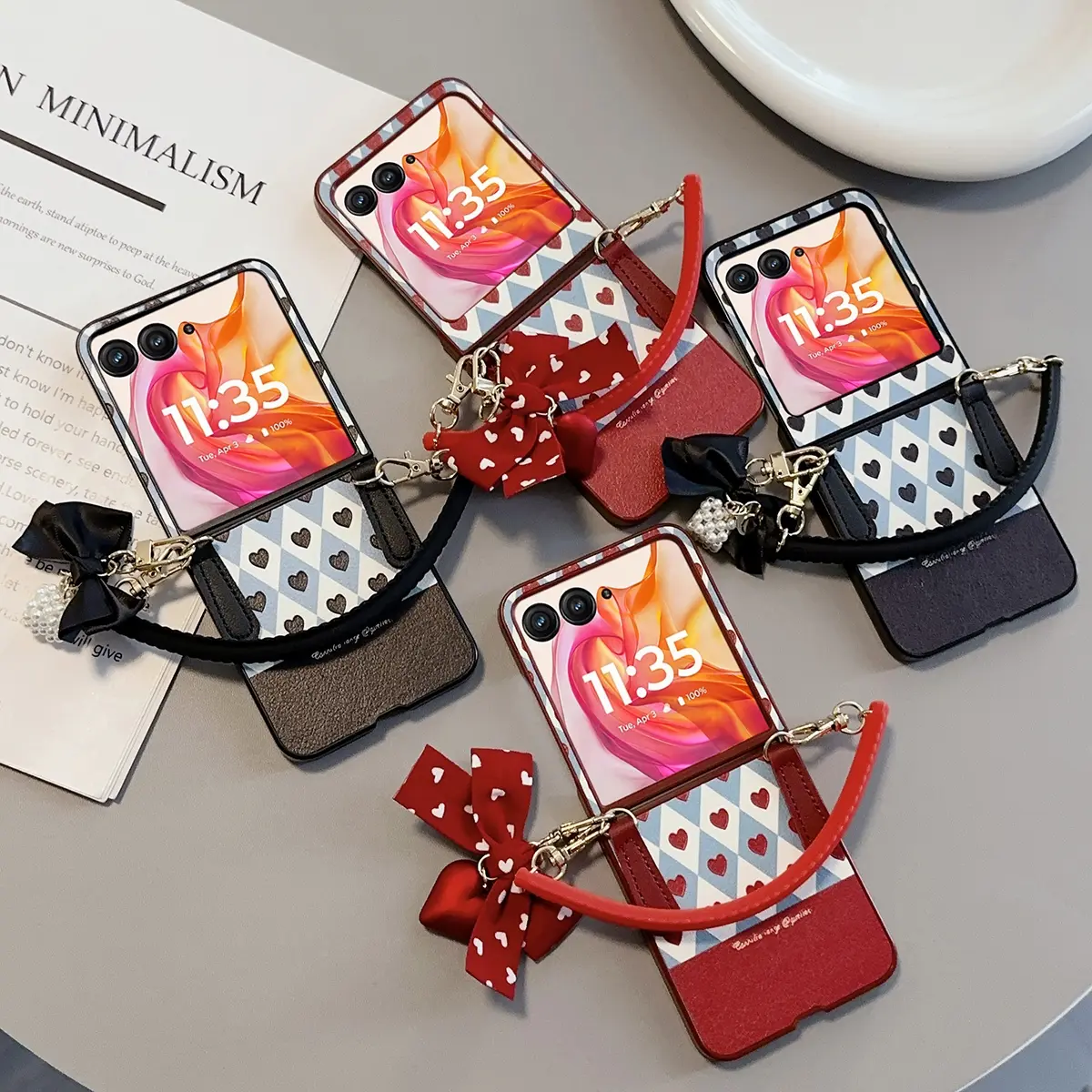 Love heart PU leather phone case Protective Shell Cover, Smartphone, comes with a silicone hand strap, hard PC back plate, suitable for Motorola Razr 2024, Razr 50, Razr 60, Razr 50 Ultra, Cellphone Cover Accessories