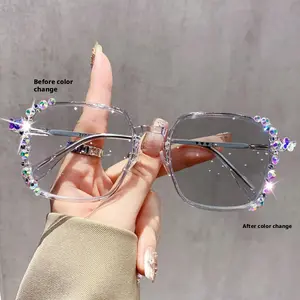 Photochromic Anti Radiation Glasses, Lightweight Metal Frame Eyeglasses for Women & Men, Fashion Eye Protection Glasses for Daily & Outdoor Use