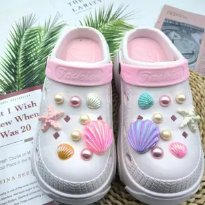 Charm  Set Starfish Shells Handmade Cave Shoe Buckle DIY Accessories  Button with Bling Girly Chains Fashion for Party Favors Birthday Gifts Footwear Bedroom decorative