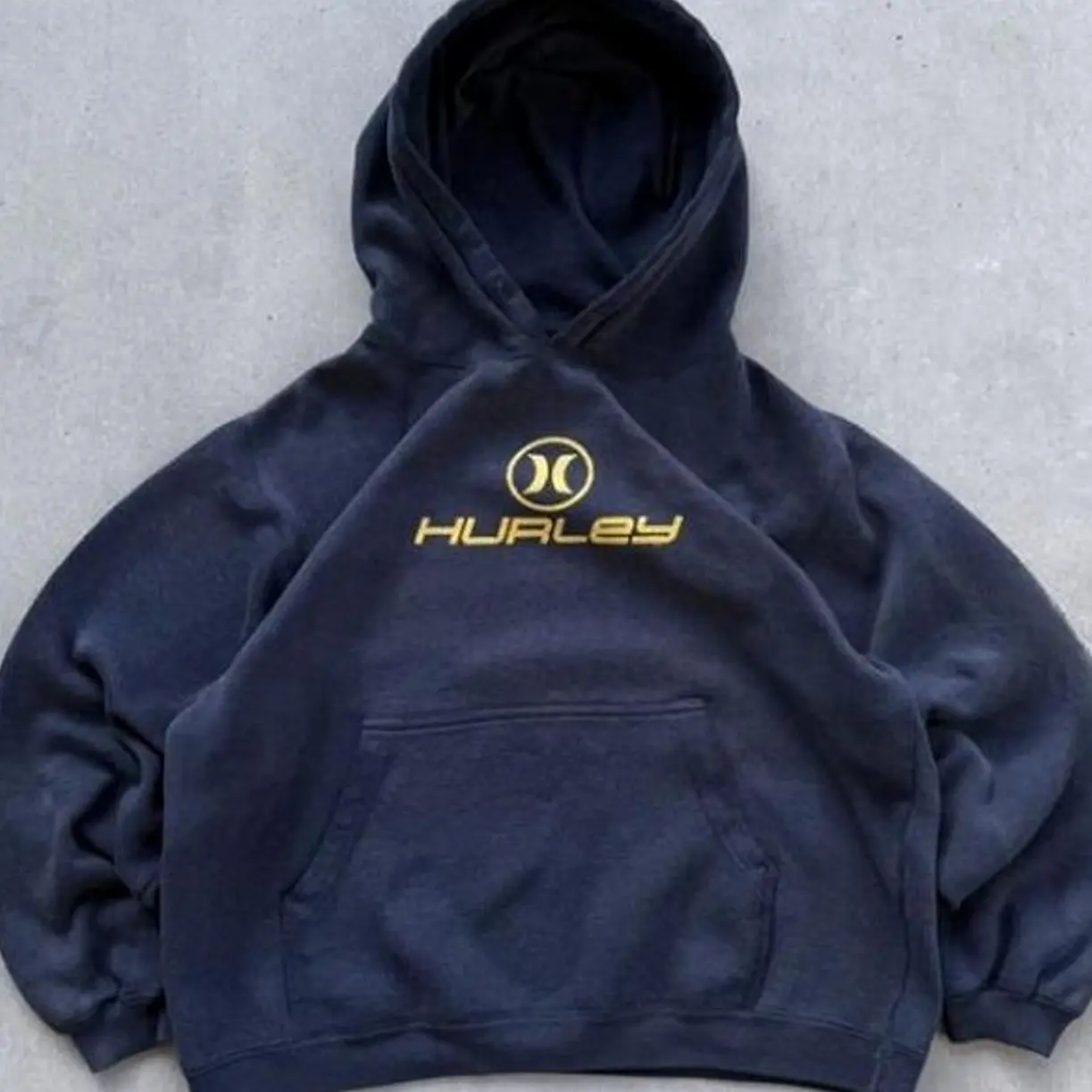 Vintage 2000s Hurley x Element Y2K Surf T-shirt, Sweatshirt and Hoodie J. V