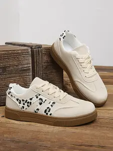 Leopard Print Training Shoes, Low Saturation Leopard Pattern, Retro Atmosphere, Casual PU Upper, Rubber Sole, All Seasons