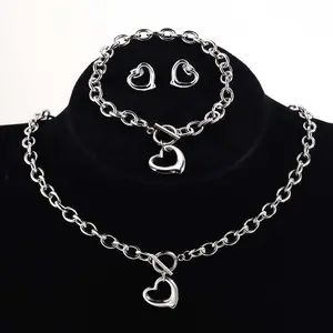 New necklace for women, love necklace, bracelet, earrings, three-piece set, creative and exquisite gift, versatile and fashionable, personalized and creative design