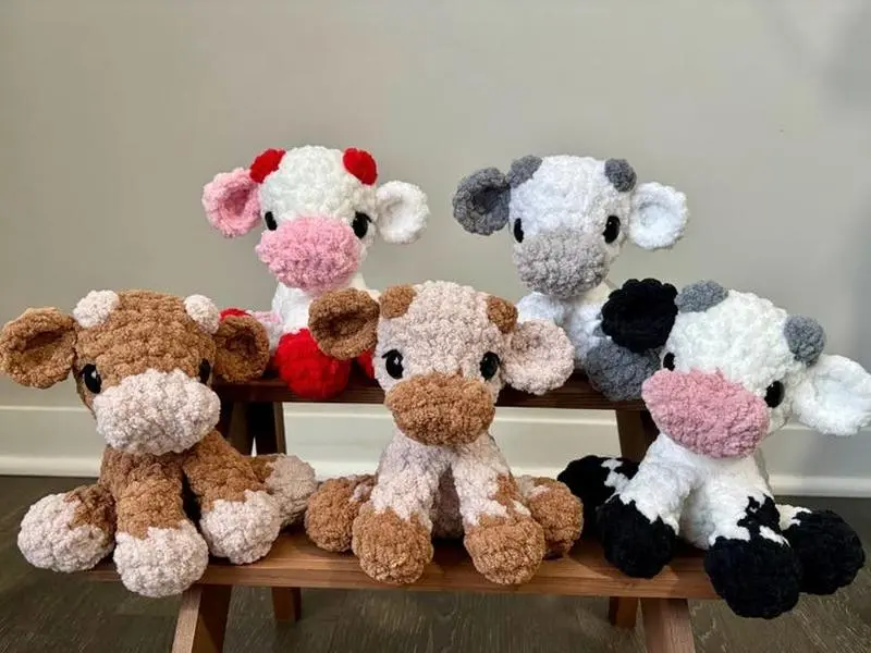 Small Crochet Baby Cow, handmade crochet calf, small sitting cow crochet, desk decor, crochet cow lover gift, cow stuffed animal
