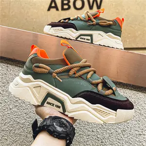 Trendy color-blocked thick-soled casual sports shoes for men, featuring a stylish low-top round toe with lace-up design, lightweight, comfortable and breathable, suitable for outdoor sports and hiking.