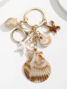 Creative Beach Shell Keychain, Realistic Seashell Conch Starfish Pentagon Key Ring, Unique Coastal Accessory, Perfect Gift Idea