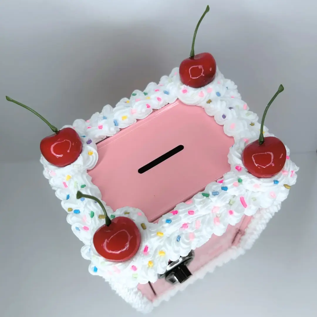 Cake Vault Mini Locker