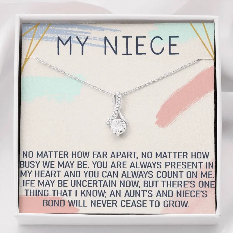 Niece necklace : niece gift from aunt, niece charm, wedding gift, niece confirmation necklace