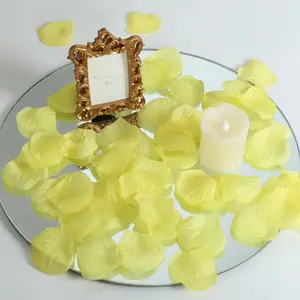 500-Pack Rose Petals Round Design Yellow Silk Confetti - Decorative Scatters for Tables and Floors