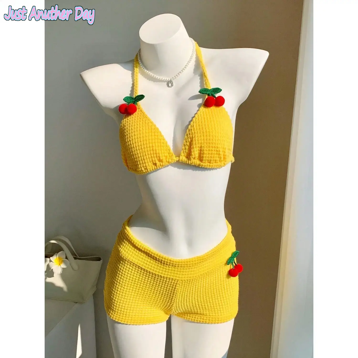 Women's Crochet Cherry Decor Halter Neck 2-Piece Tankini with Shorts, Cute Kawaii Bathing Suit Bikini Set, Suitable for Vacation & Outdoor Activities