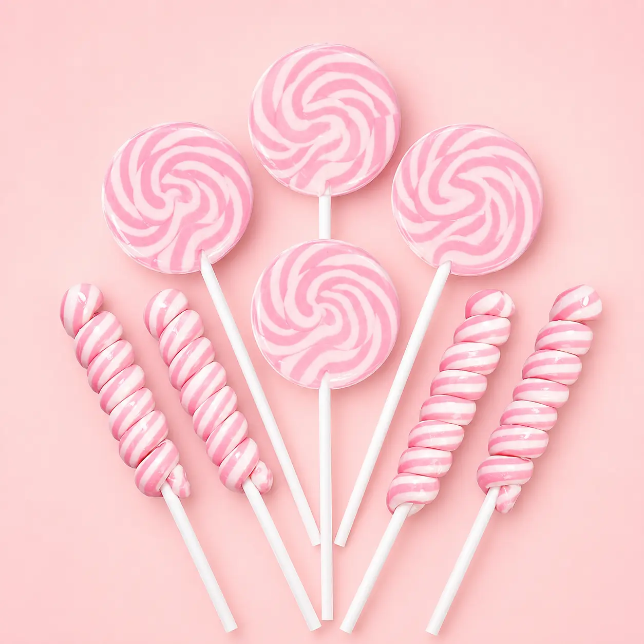 Pink Candy - 12 Swirl And 12 Twisty Lollipops - PACK 24 Suckers Individually Wrapped - Candy Buffet