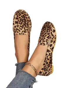 Women's Casual Slip-On Loafers, Casual Flats, All-Season Comfortable Walking Shoes, Lightweight Breathable Design, Perfect for Daily Wear