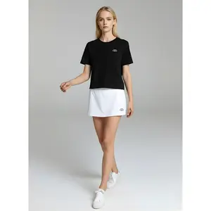 Martina Crop Tee