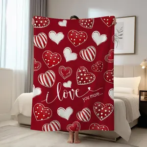 1pc Valentine's Day Love Blanket, Heart shaped Love Printed Blanket, Lightweight and Soft Flannel Blanket, Perfect Gift for Girlfriend and Lover, Heartwarming Blanket Gift, Comfortable and Warm Cover Blanket, Suitable for Sofa, Bed, Room, Office