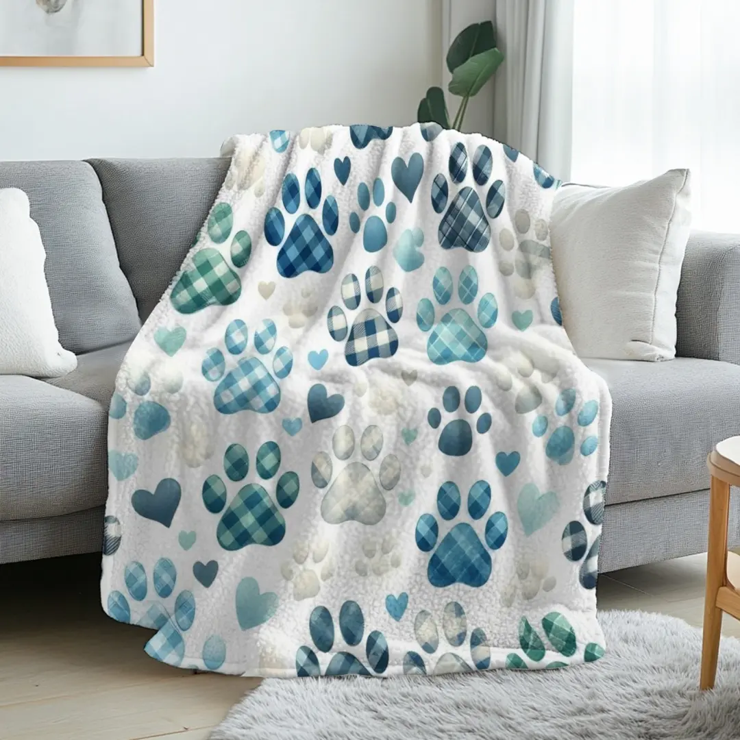 1pc Paw Print Flannel Blanket  Soft Warm Plaid Dog Paw Prints, All-Season Cozy Throw for Bed, Sofa, Living Room, Pet Lover Gift, Machine Washable, Contemporary for Home Decor, Suitable for Halloween, Ch