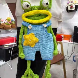 Handmade Knitted Crossbody Bag, Cute Frog Design, Soft and Funny, Fits Phone and Makeup, Versatile Daily Use, Fashionable Crossbody Bag