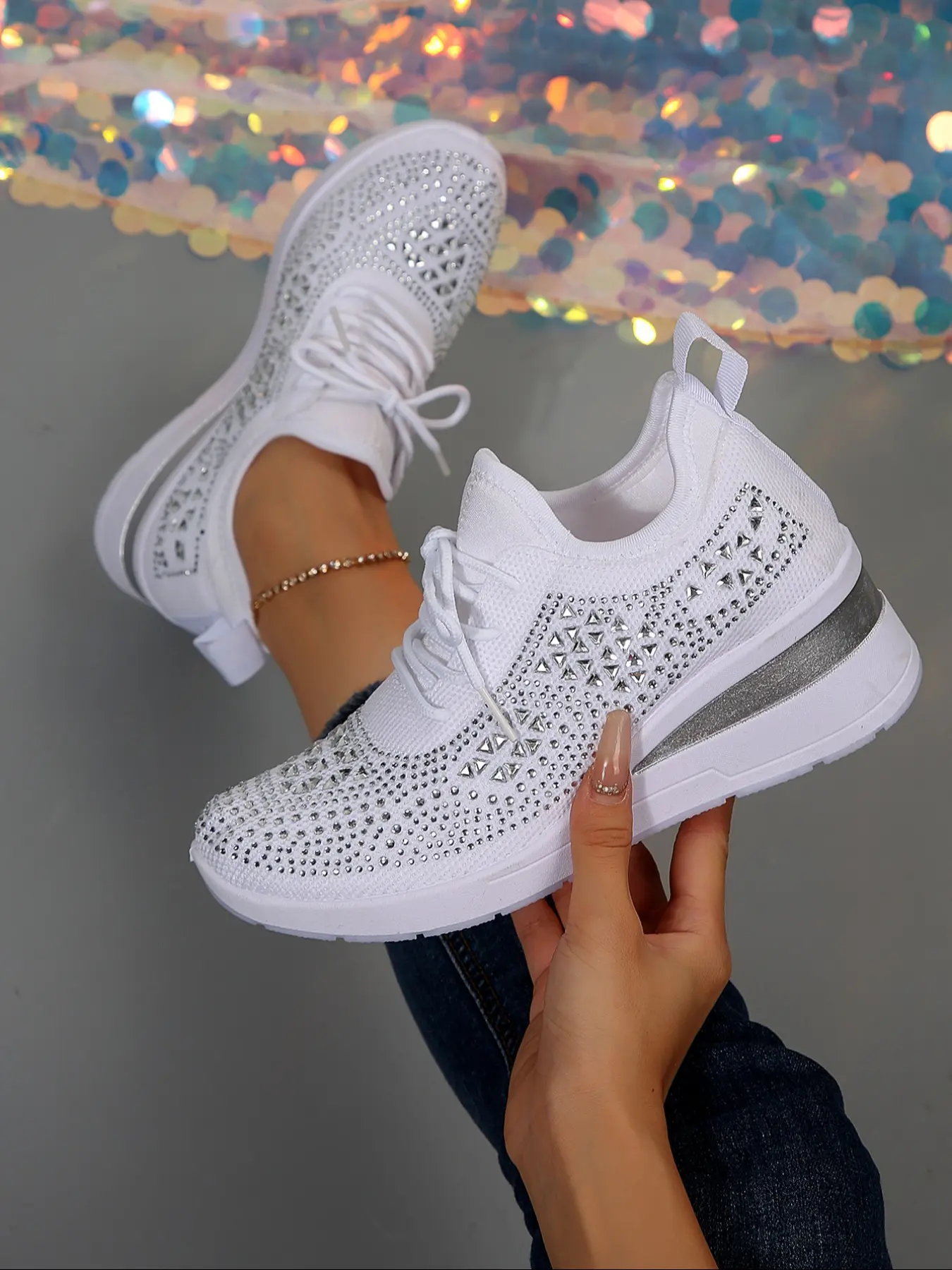 Women's Slip-On Glitter Design Sneakers with Rhinestone Decorations, Breathable Mesh Upper, Casual Fashion Shoes, Casual Footwear, Casual Trendy Trainers for Daily Wear & Sports Activities